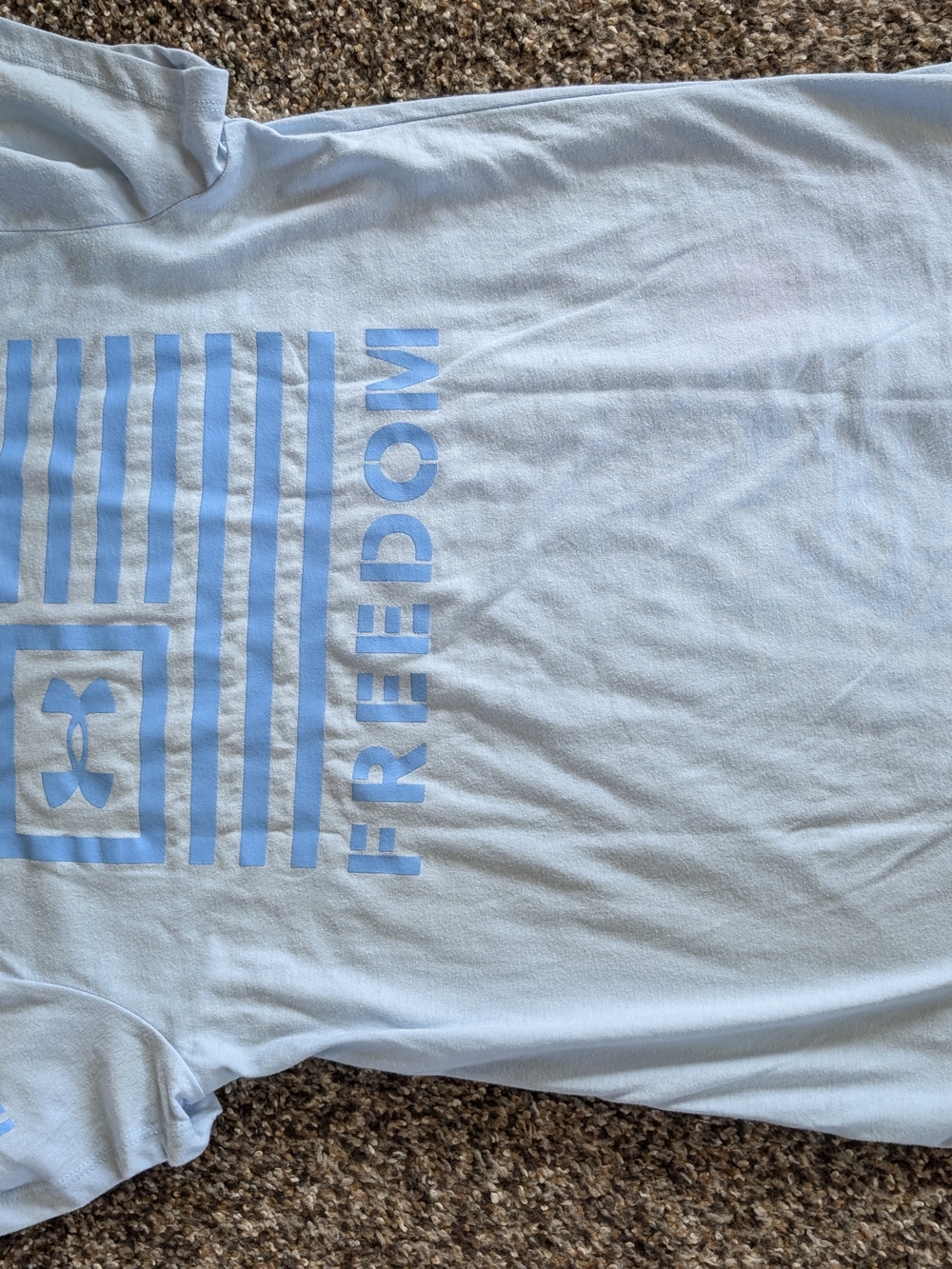 Under Armour Size Small Blue Freedom Logo Short Sleeve Tee